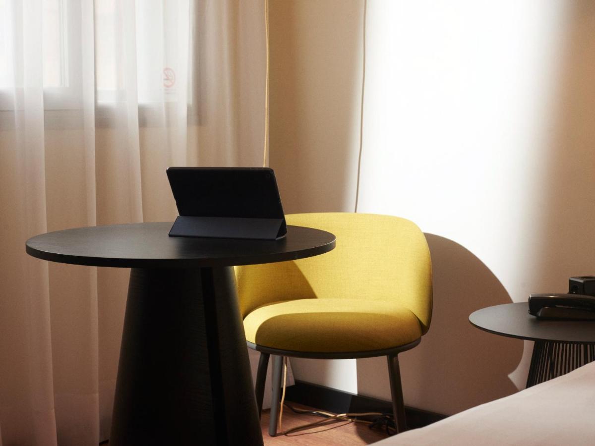Hotel Ibis Madrid Aeropuerto Barajas Esterno foto