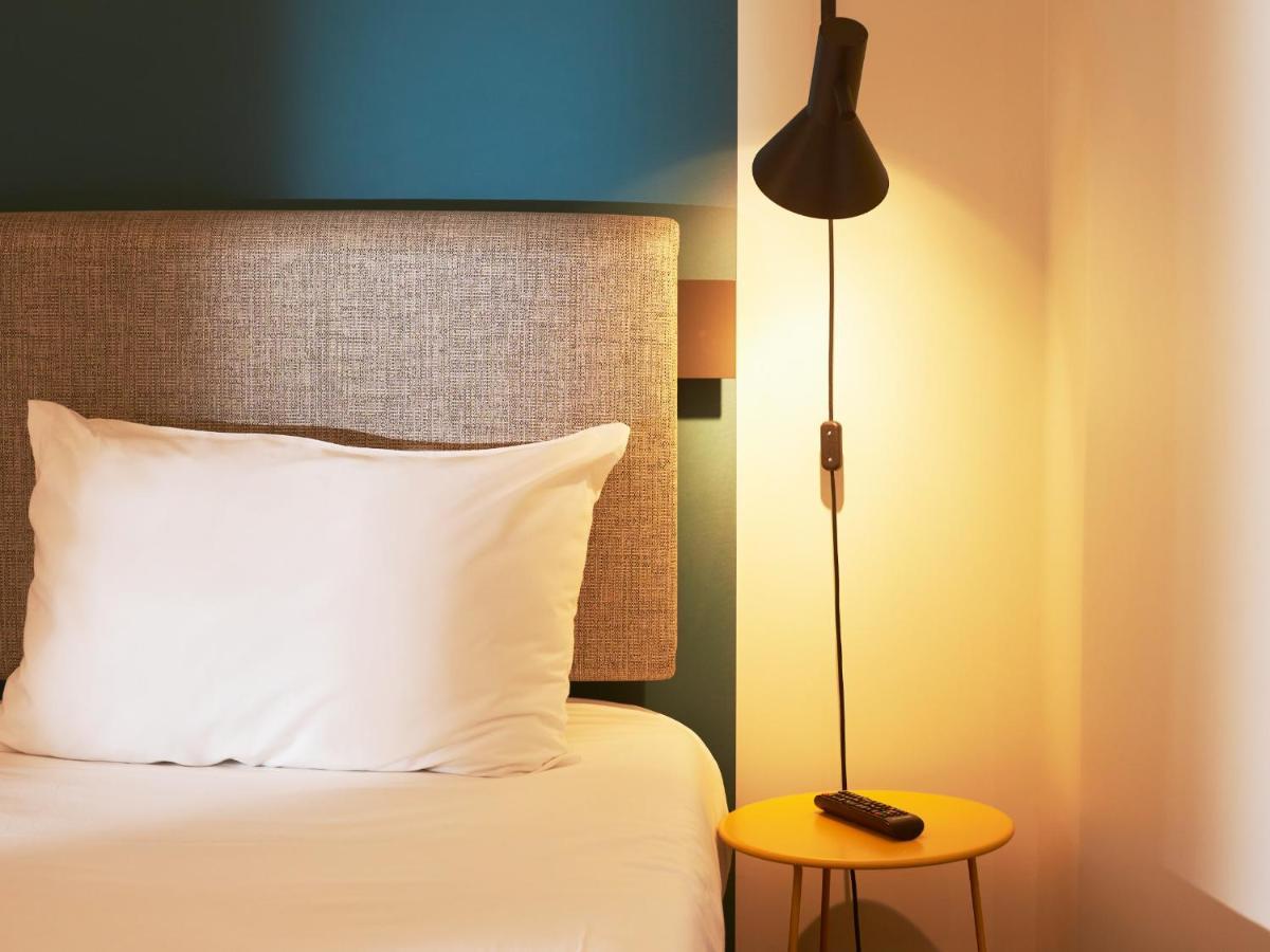 Hotel Ibis Madrid Aeropuerto Barajas Esterno foto